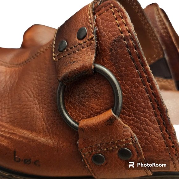 BOC Born Concepts Size 7M Brown Leather Clogs Metal O Ring Buckle 2 1/4" Heel - Picture 8 of 11